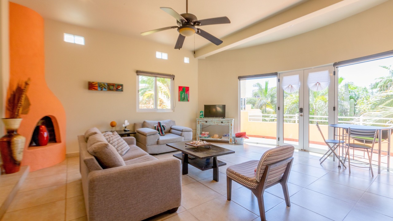 Photo of Livingroom in Cerritos