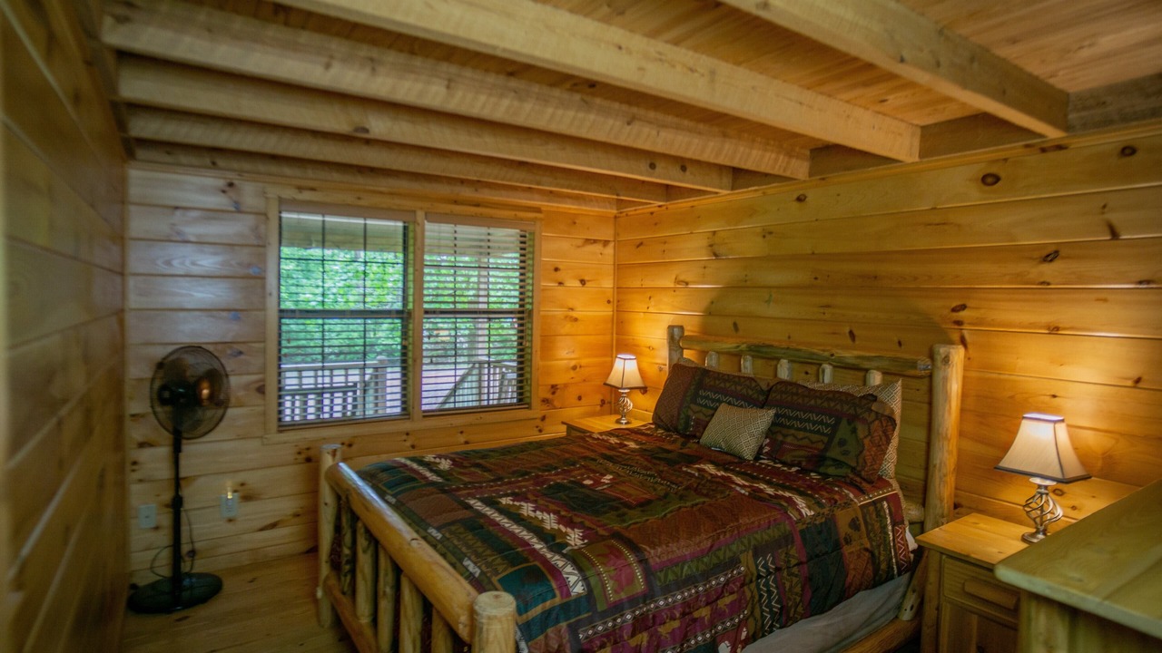 Photo of Bedroom in Helen