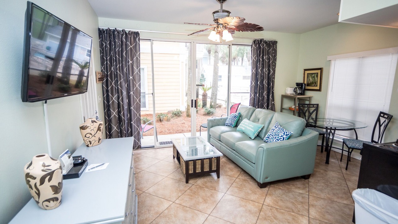 Photo of Livingroom in Crystal Beach