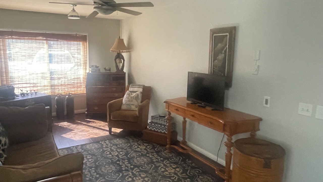 Photo of Livingroom in Mount Pleasant