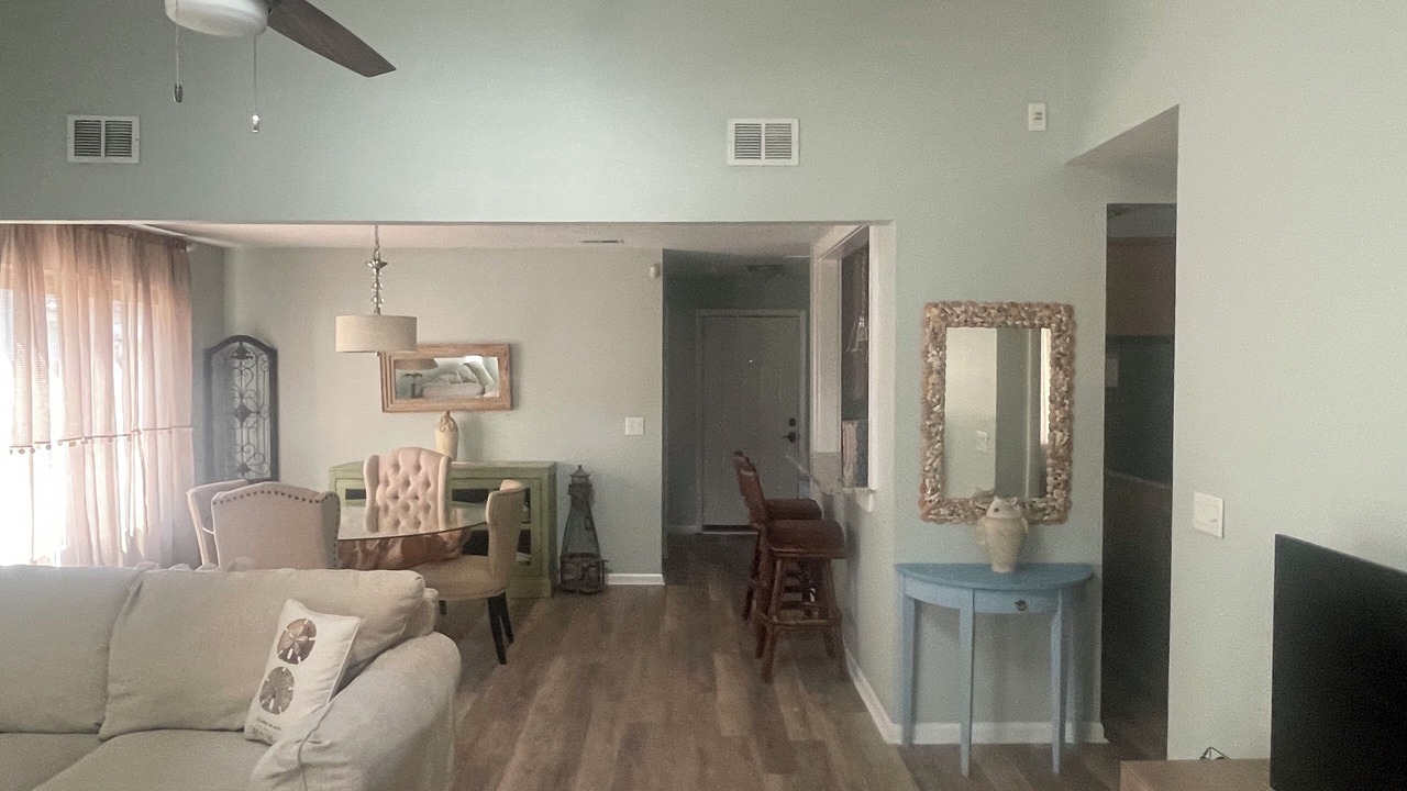 Photo of Livingroom in Mount Pleasant