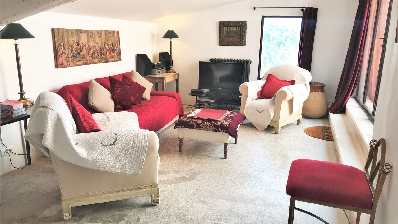 Photo of Livingroom in Roussillon