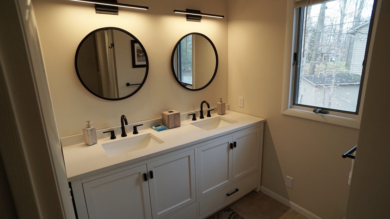 Photo of Bathroom in Harbor Springs