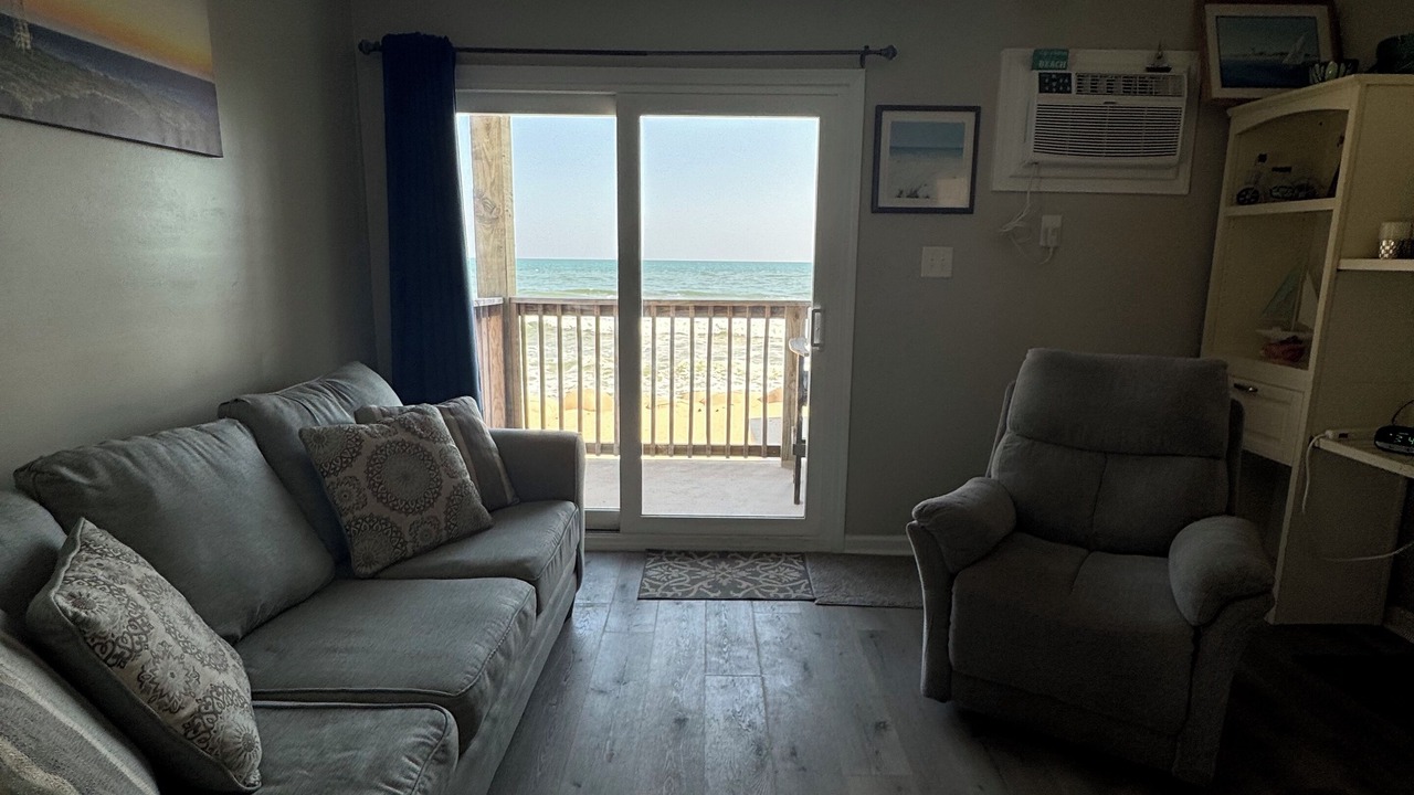 Photo of Livingroom in Sneads Ferry
