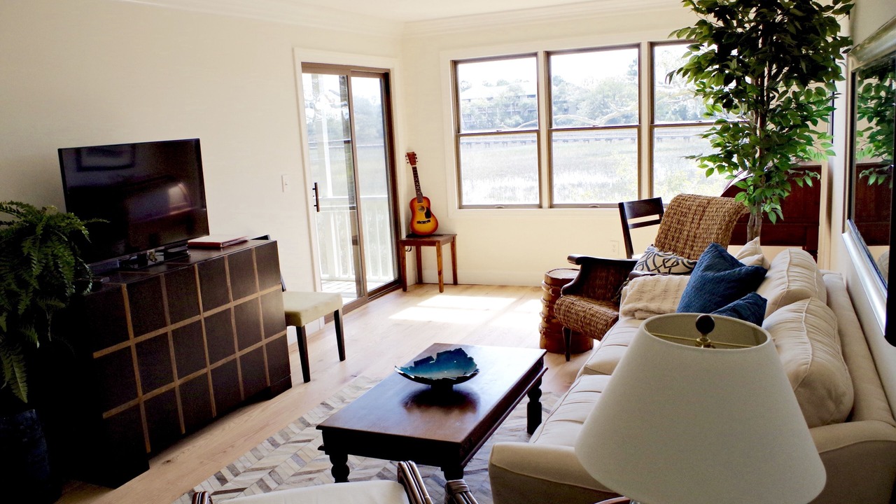 Photo of Livingroom in Seabrook Island