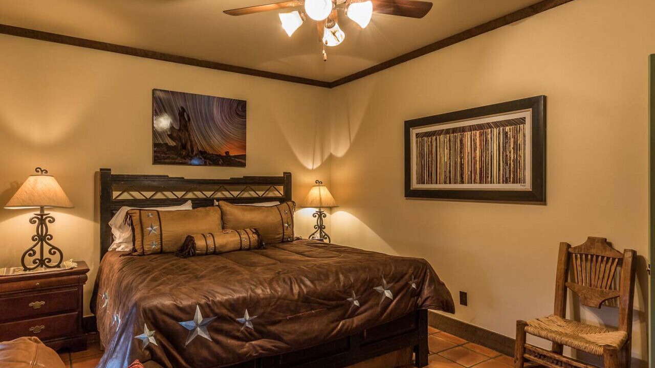 Photo of Bedroom in Canyon