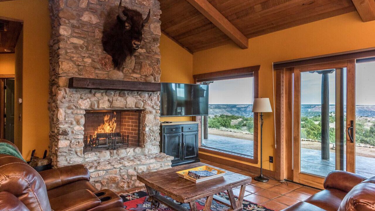 Photo of Livingroom in Canyon