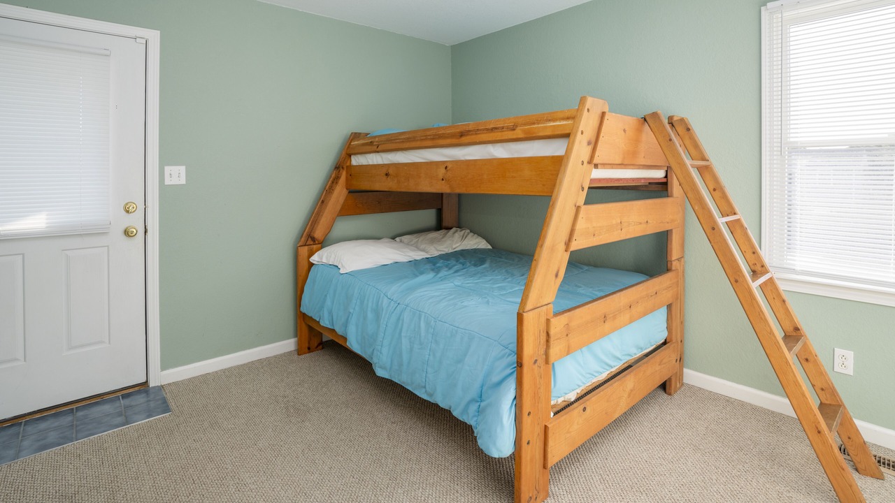 Photo of Bedroom in Nags Head