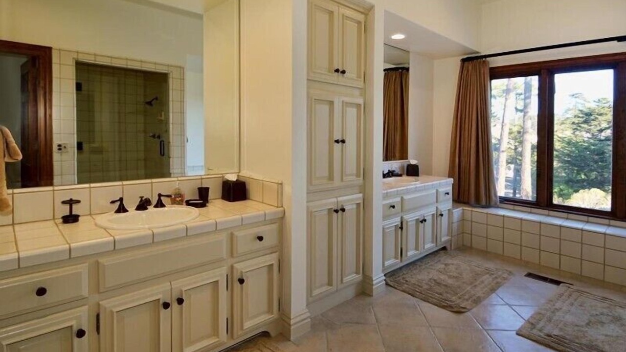 Photo of Bathroom in Pebble Beach