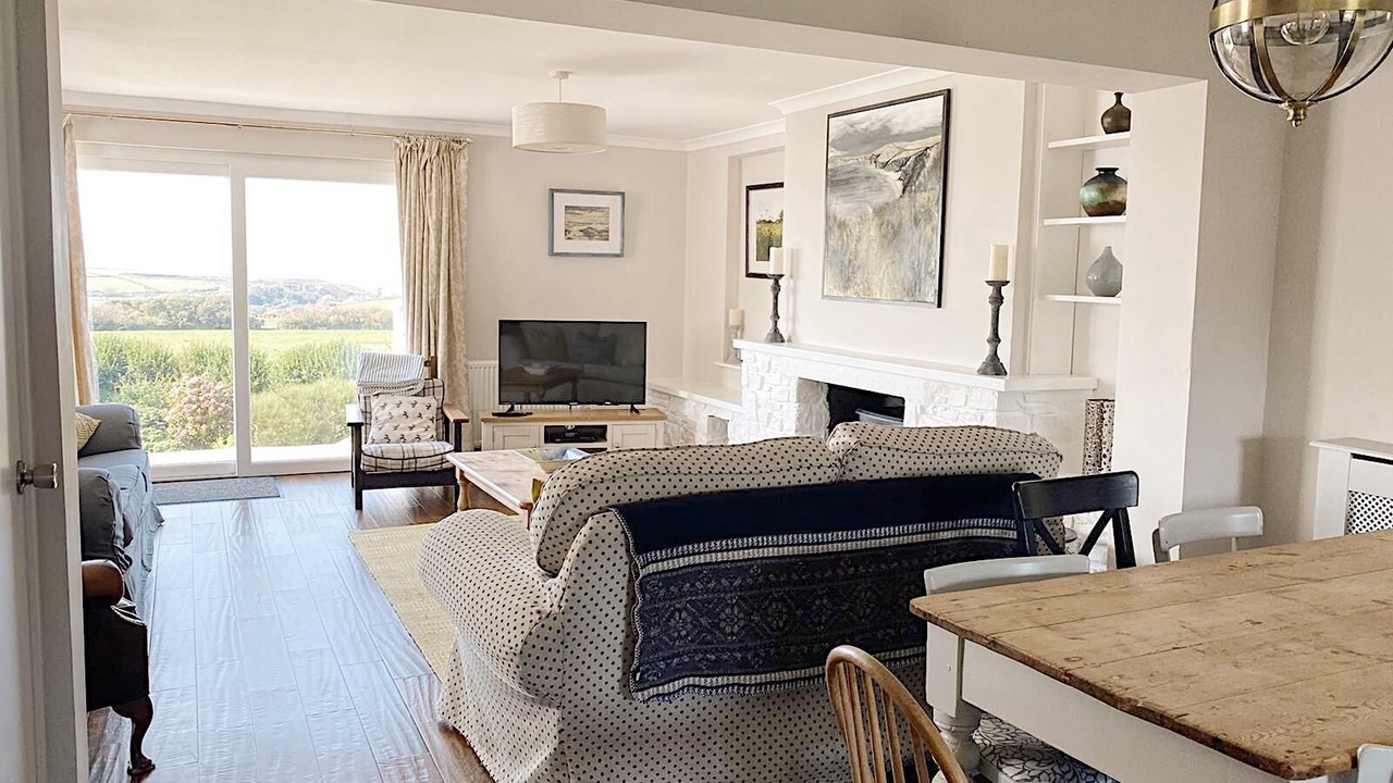 Photo of Livingroom in Llanrhian