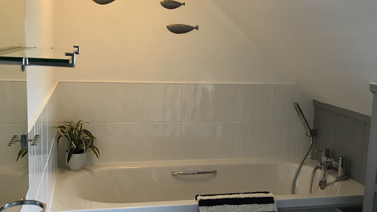 Photo of Bathroom in Llanrhian