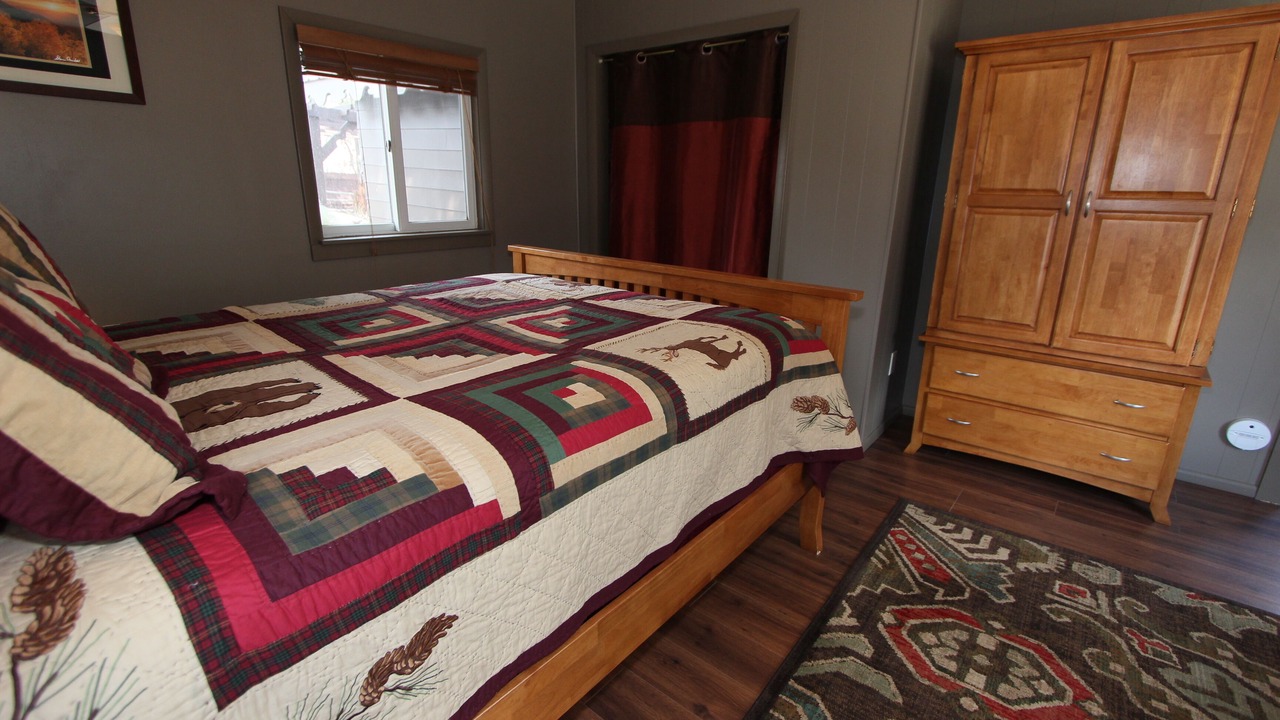 Photo of Bedroom in Estes Park