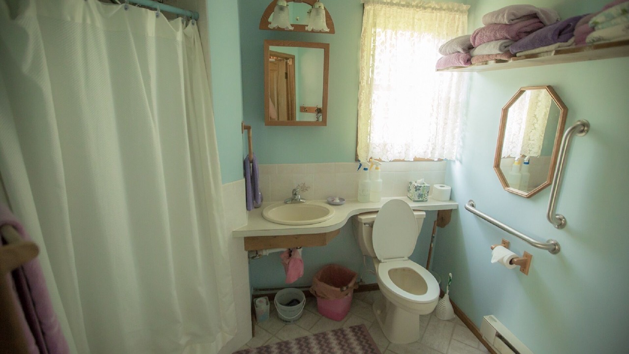 Photo of Bathroom in Finlayson