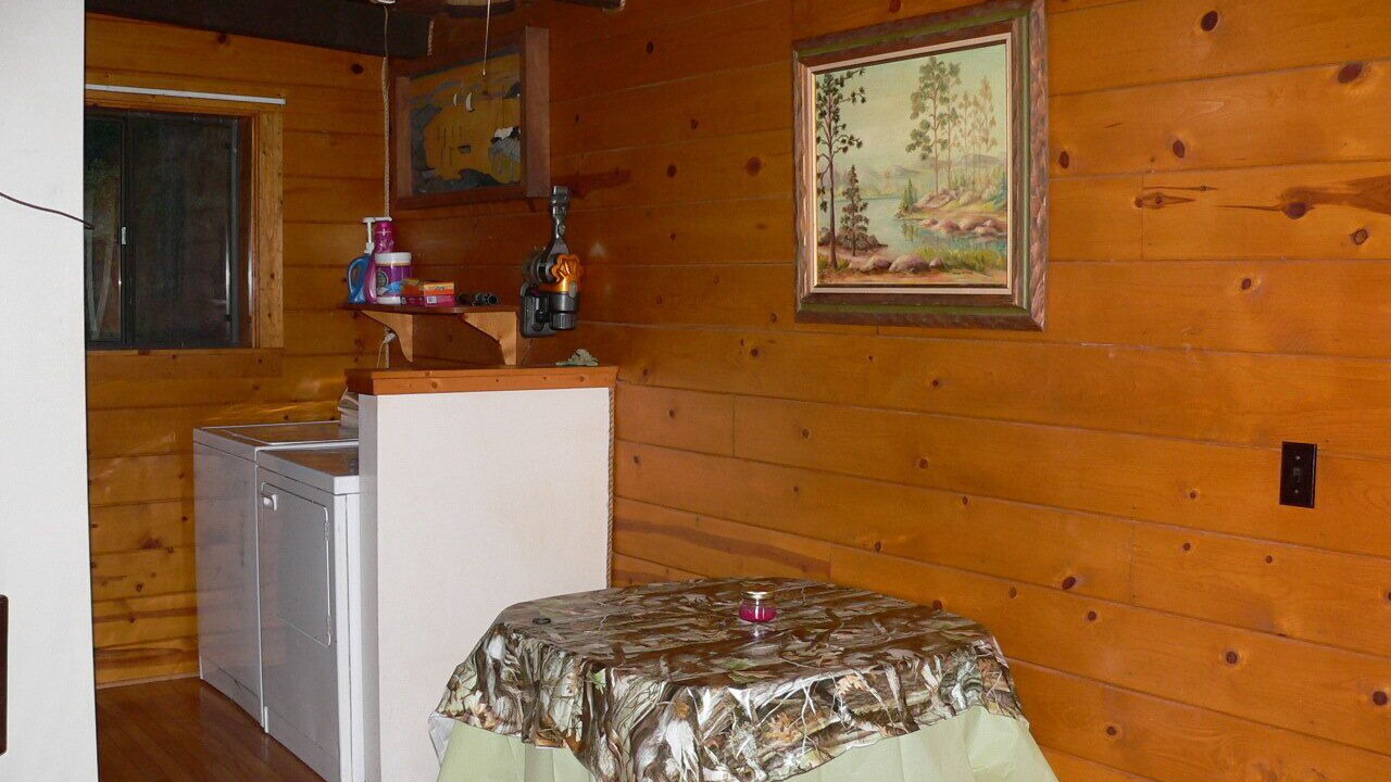 Photo of Bedroom in Pine