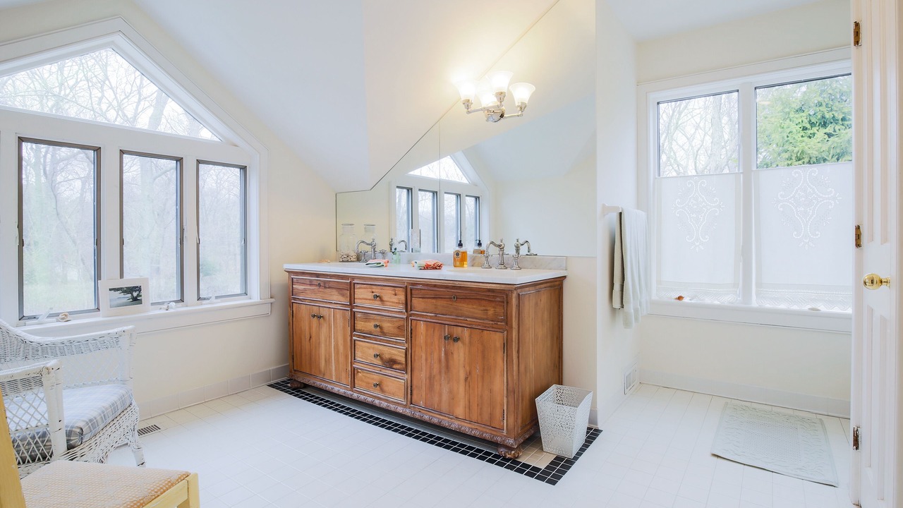 Photo of Outdoor in East Hampton North