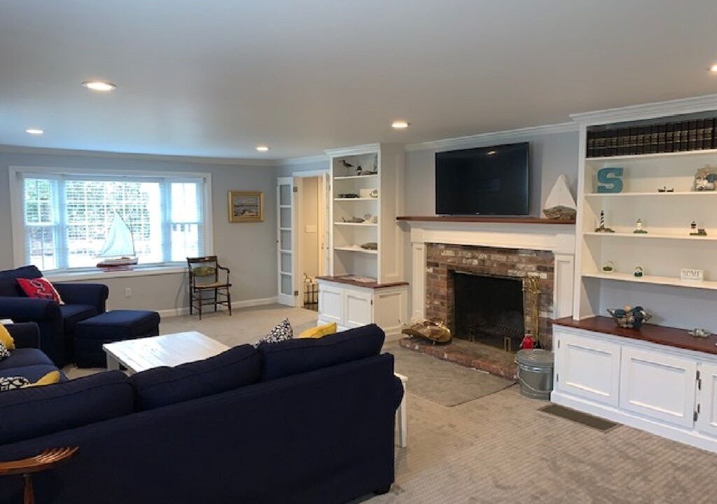 Photo of Livingroom in Cotuit