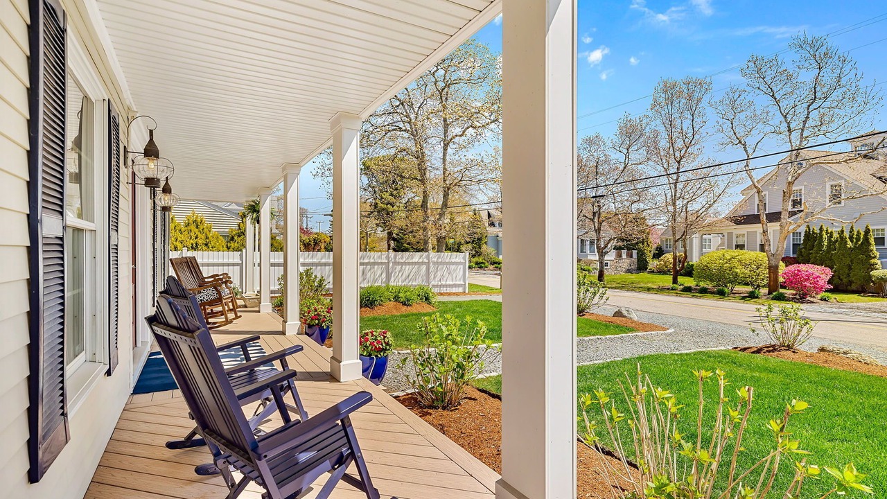 Photo of Patio Balcony in Popponesset