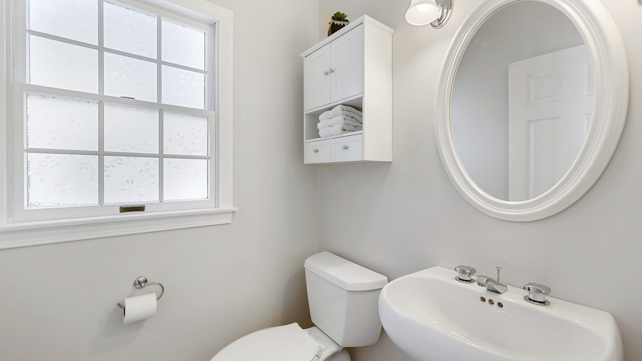 Photo of Bathroom in Popponesset