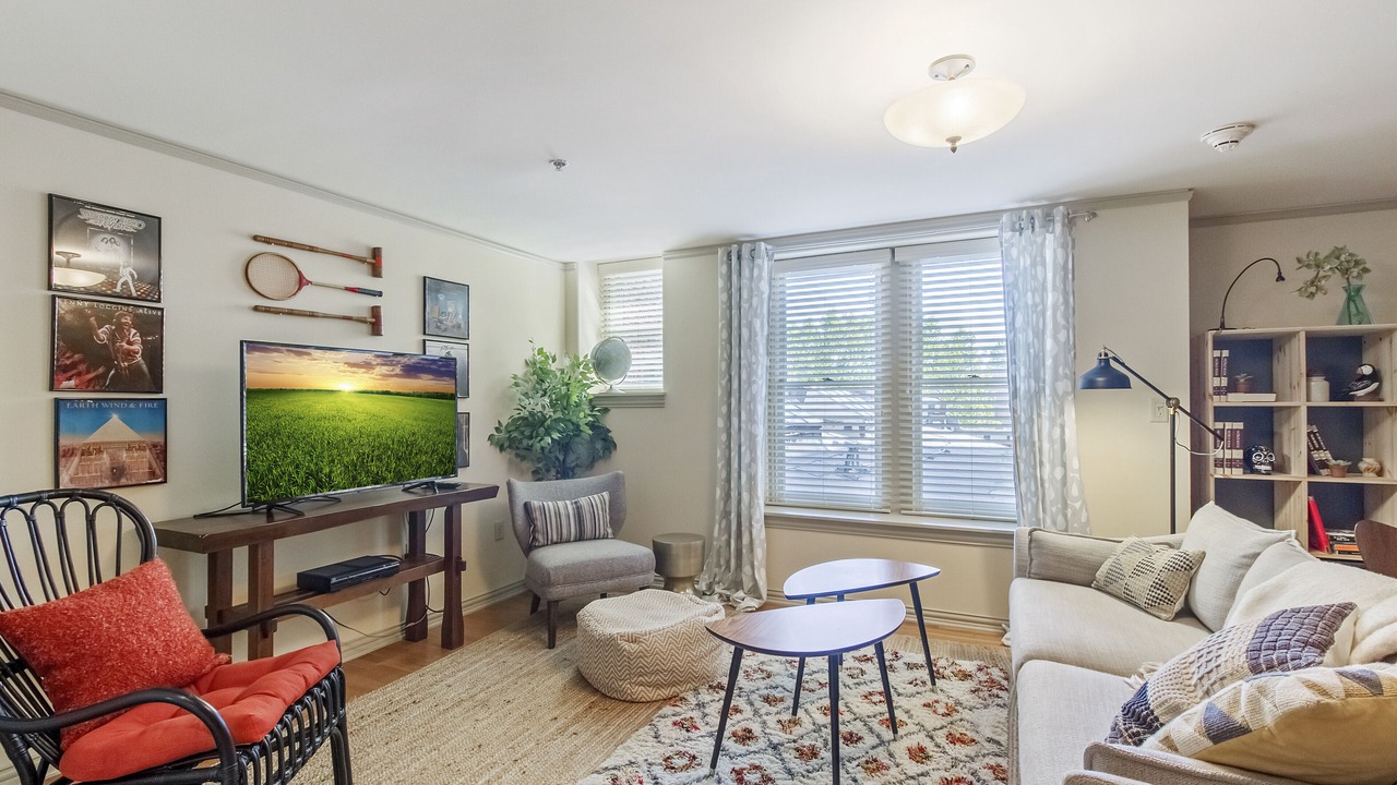 Photo of Livingroom in Midtown