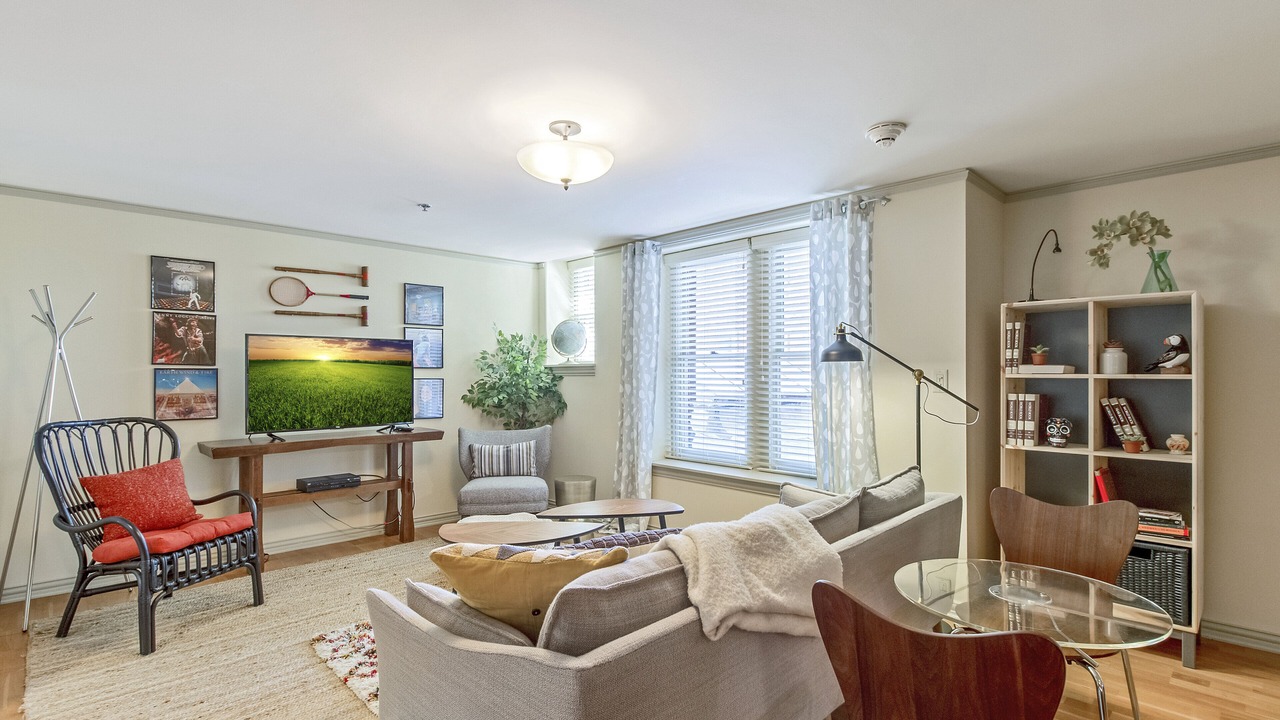 Photo of Livingroom in Midtown