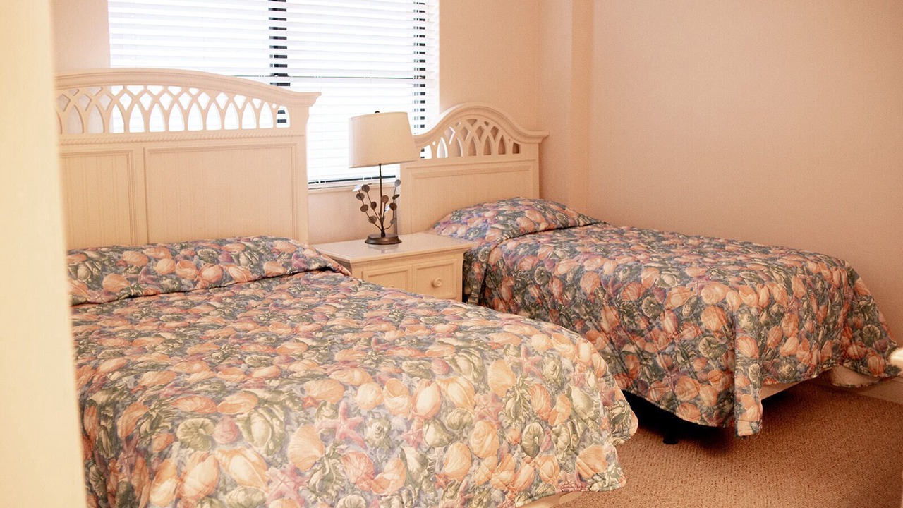 Photo of Bedroom in Arcadian Shores