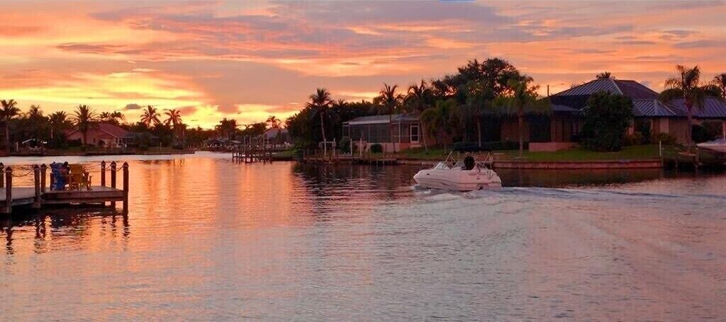 Photo of Outdoor in Pelican