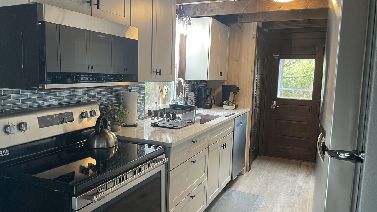 Photo of Kitchen in Hall Quarry