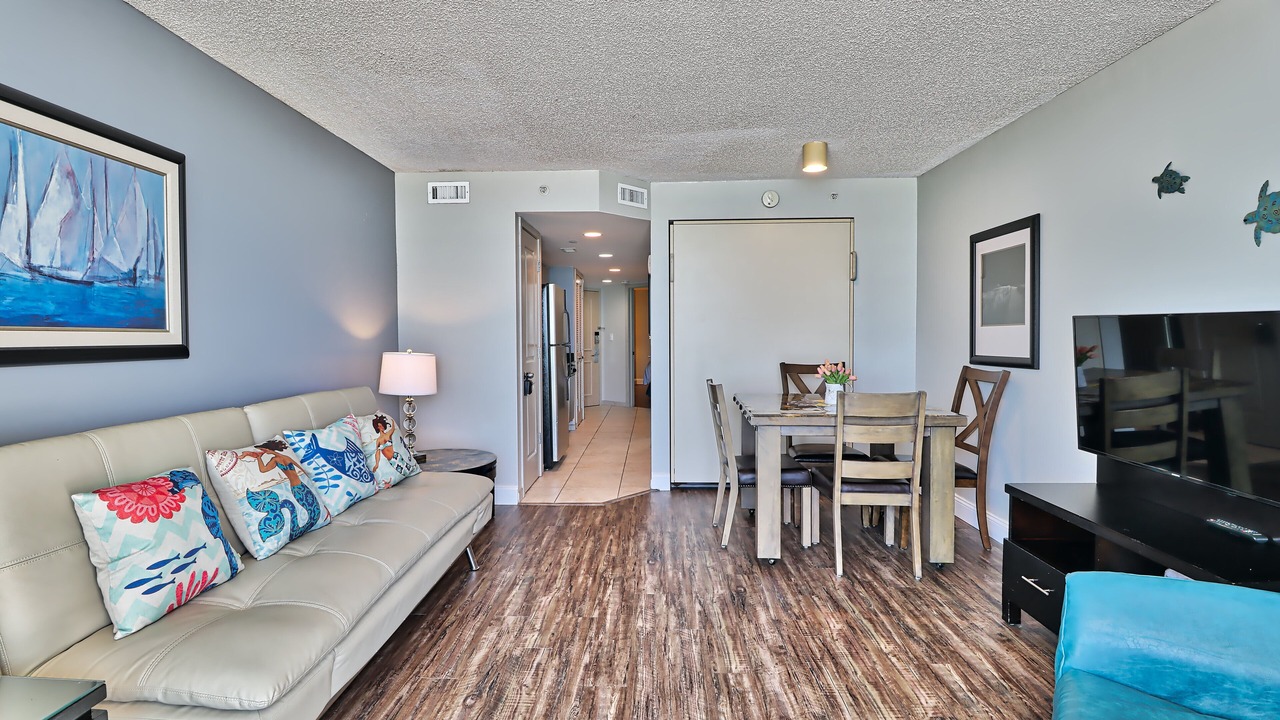Photo of Livingroom in Downtown Myrtle Beach