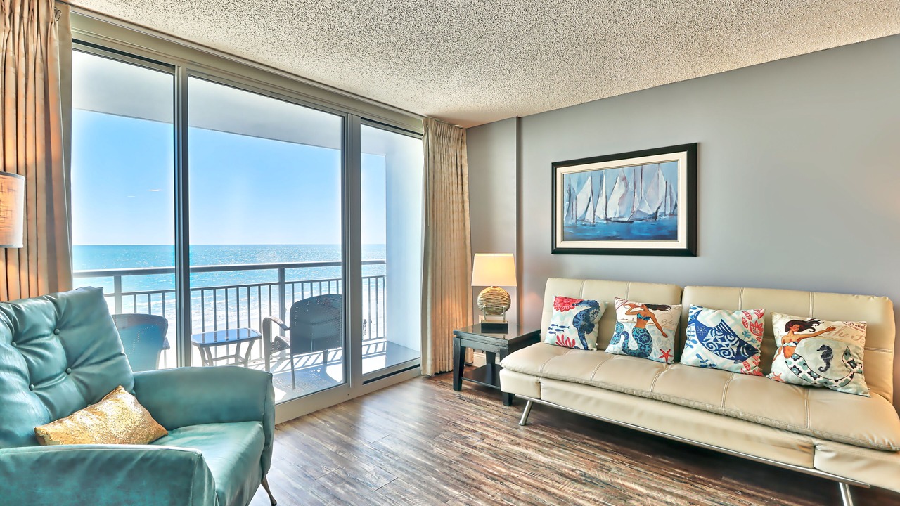 Photo of Livingroom in Downtown Myrtle Beach