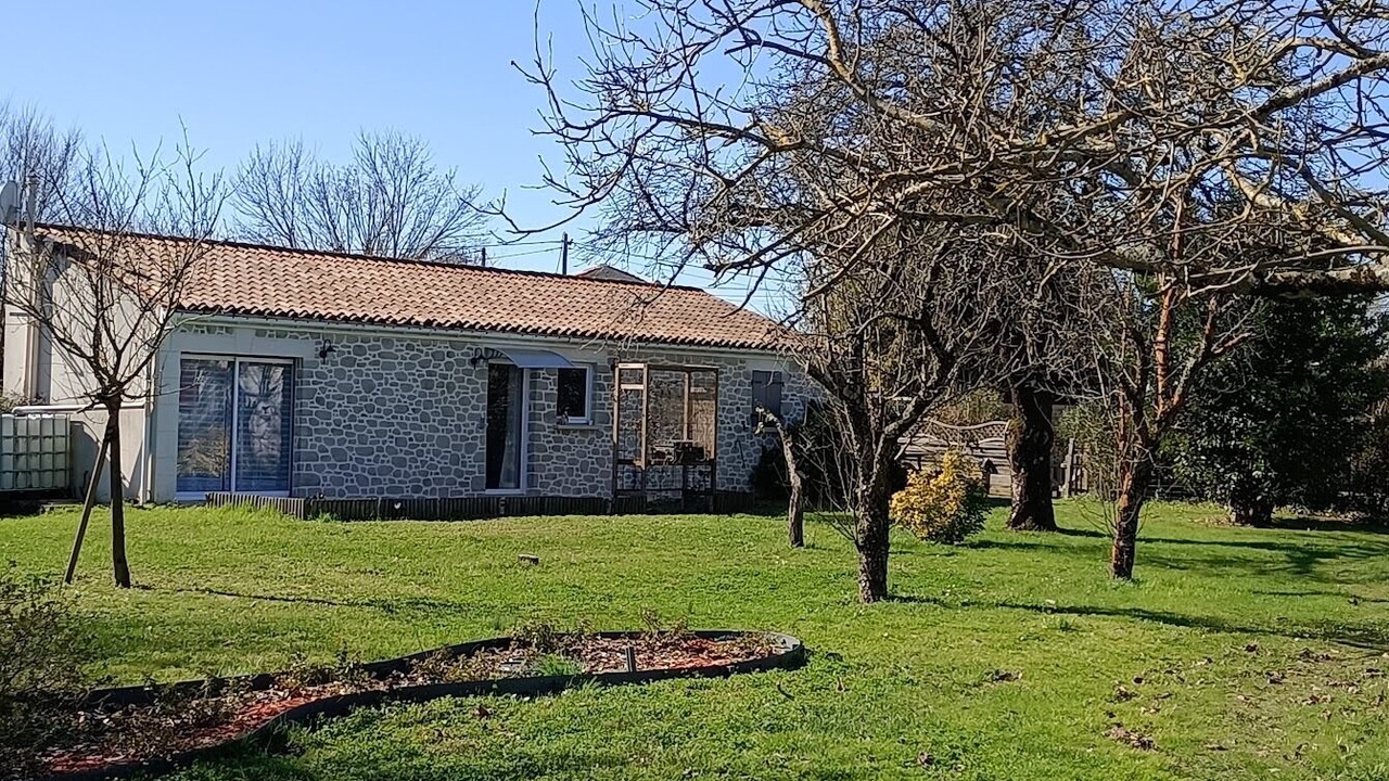 Photo of Outdoor in Liez