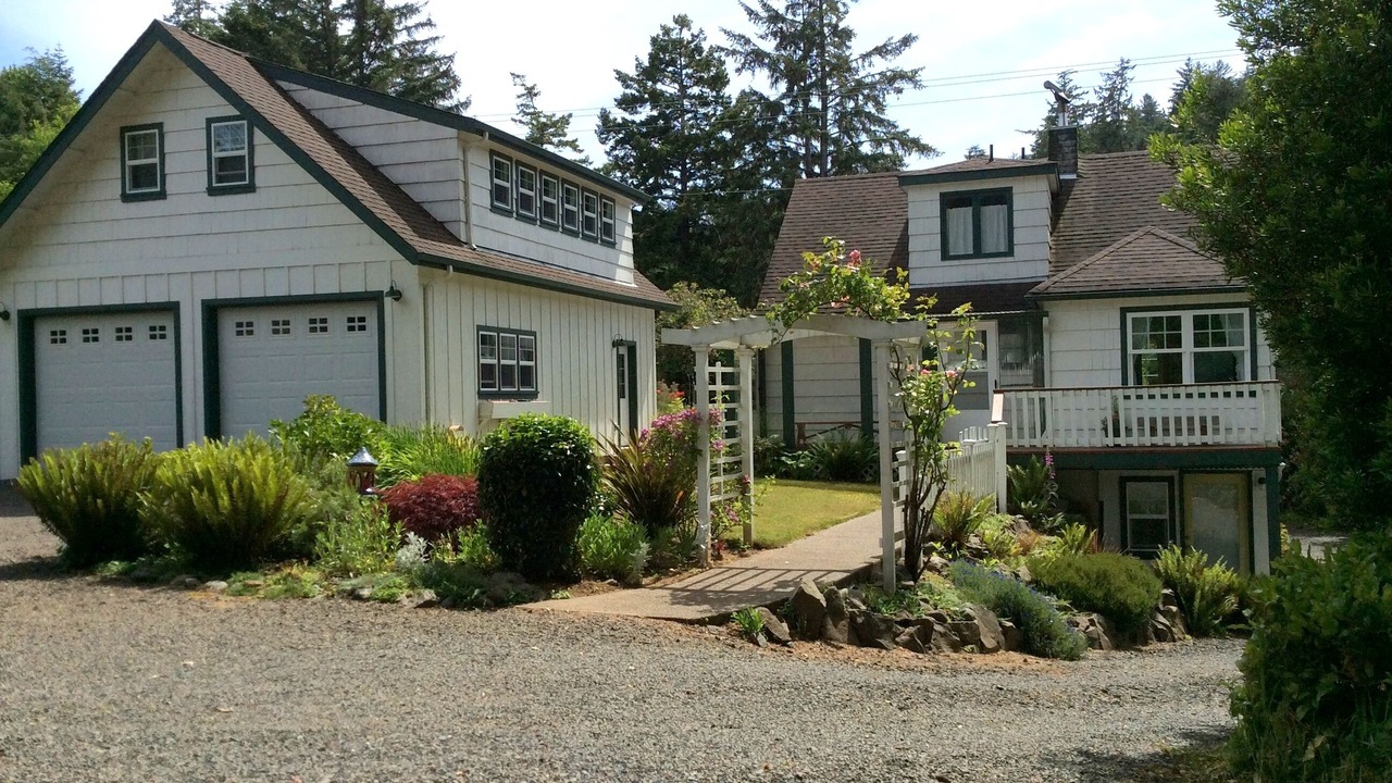 Photo of Others in Waldport