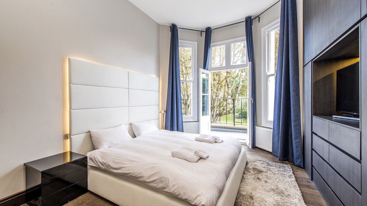 Photo of Bedroom in Earl's Court