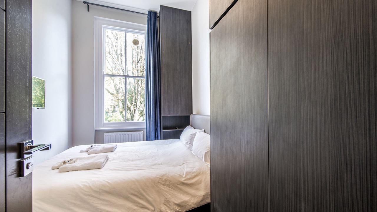 Photo of Bedroom in Earl's Court