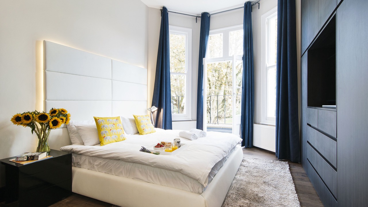 Photo of Bedroom in Earl's Court