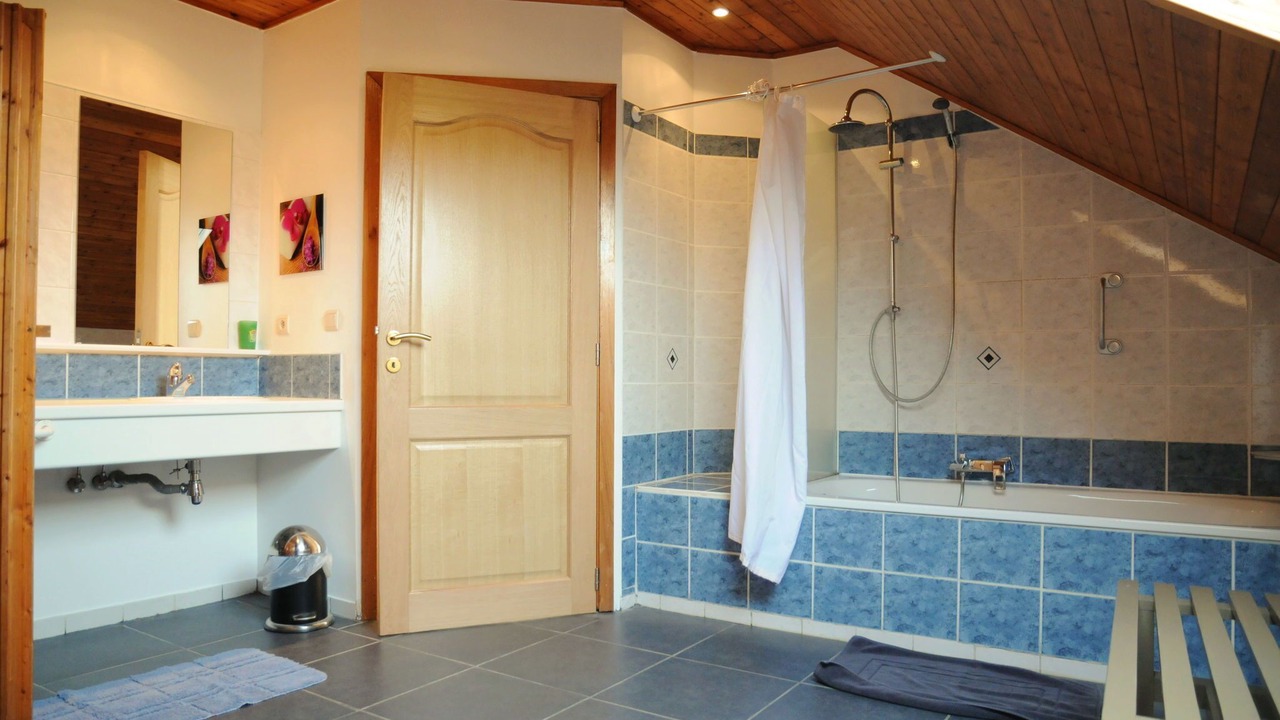 Photo of Bathroom in Somme-Leuze