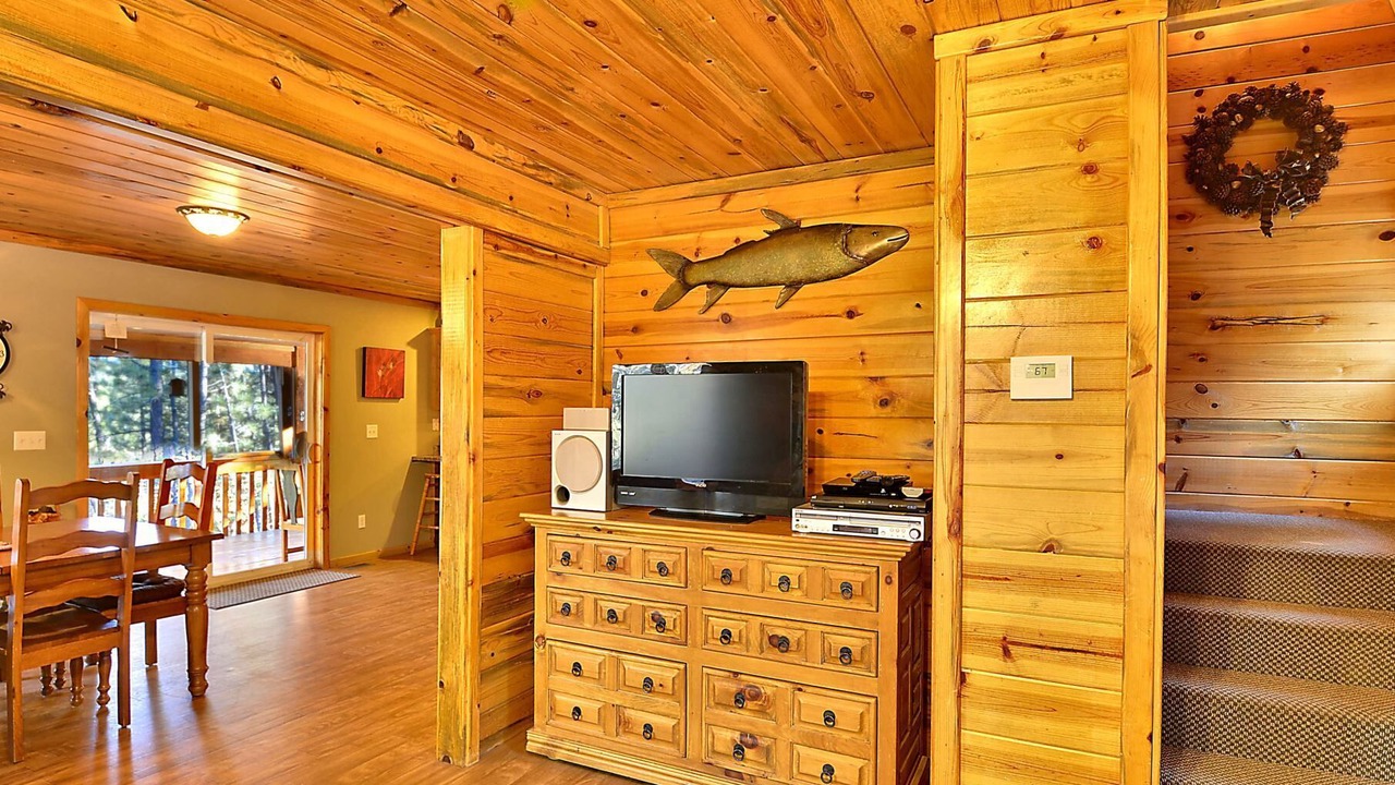 Photo of Bedroom in Duck Creek Village