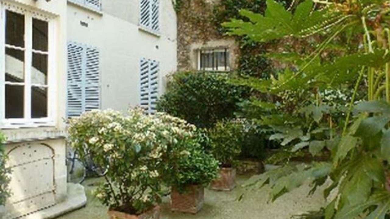 Photo of Others in Notre-Dame-des-Champs