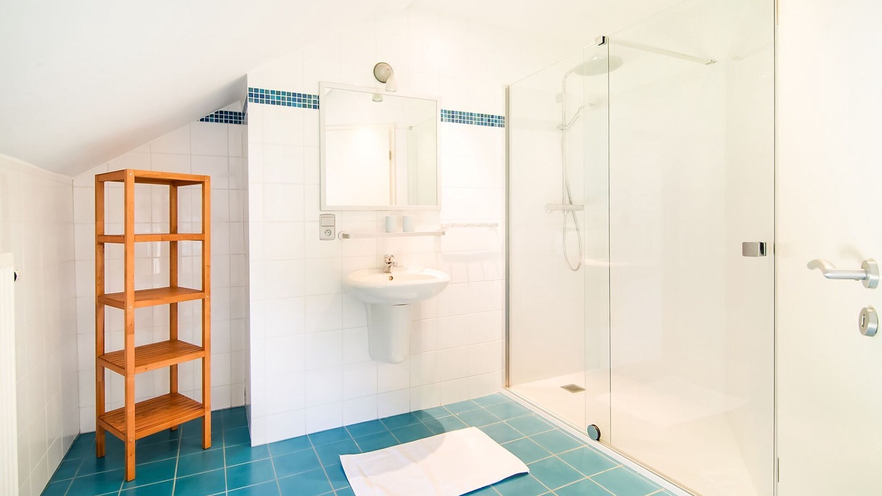 Photo of Bathroom in Chodes