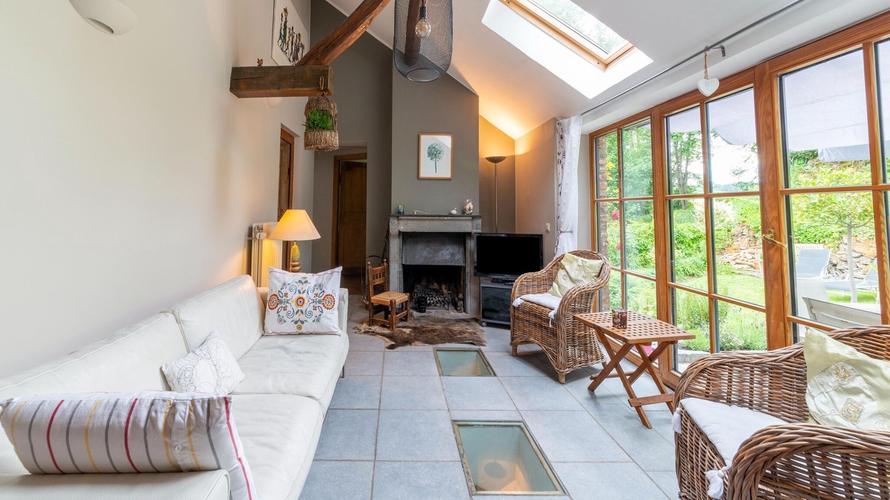 Photo of Livingroom in Pont-a-Lesse