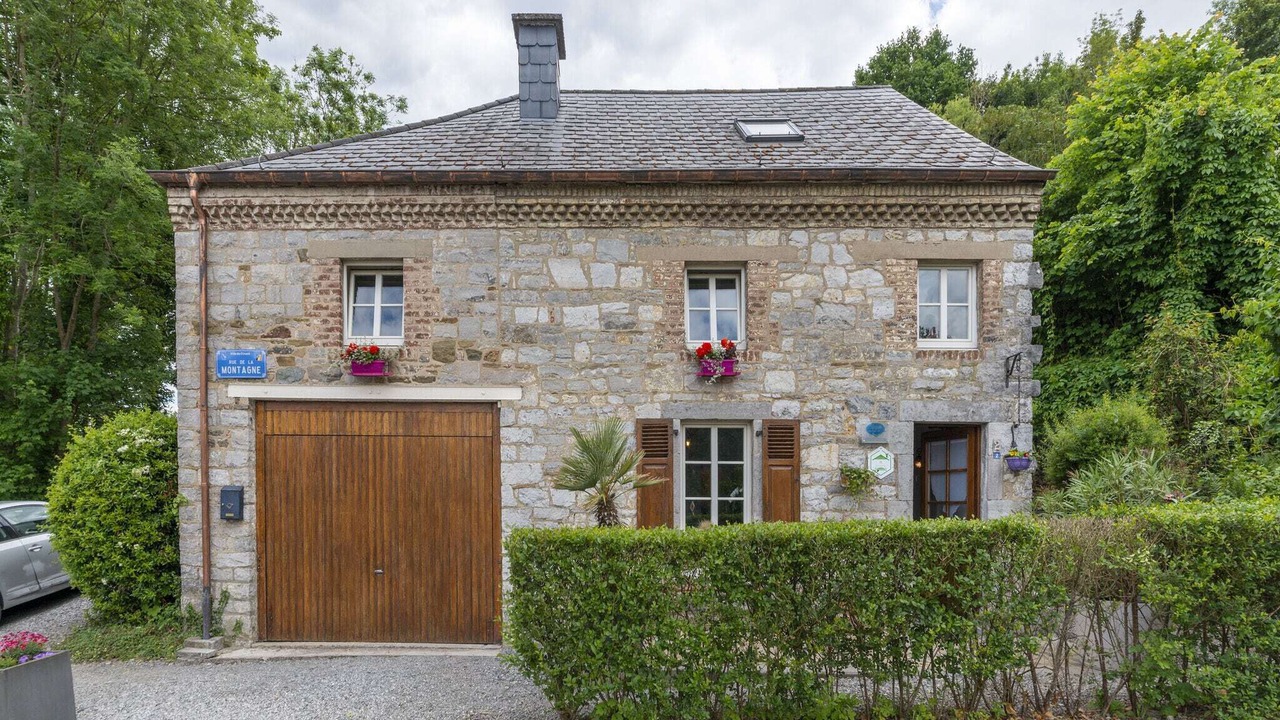 Photo of Outdoor in Pont-a-Lesse