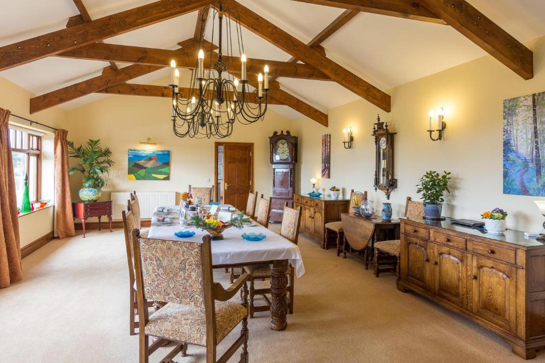 Photo of Livingroom in Eglwyswrw