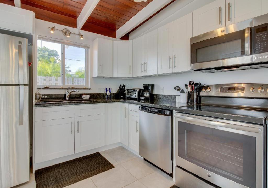 Photo of Kitchen in Key Colony Beach