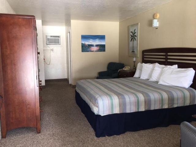 Photo of Bedroom in Dunnellon