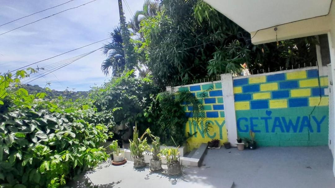 Photo of Others in Kingstown