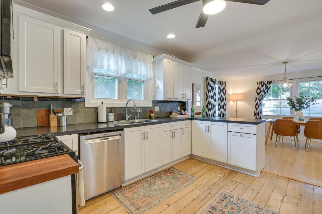 Photo of Kitchen in Forest Park