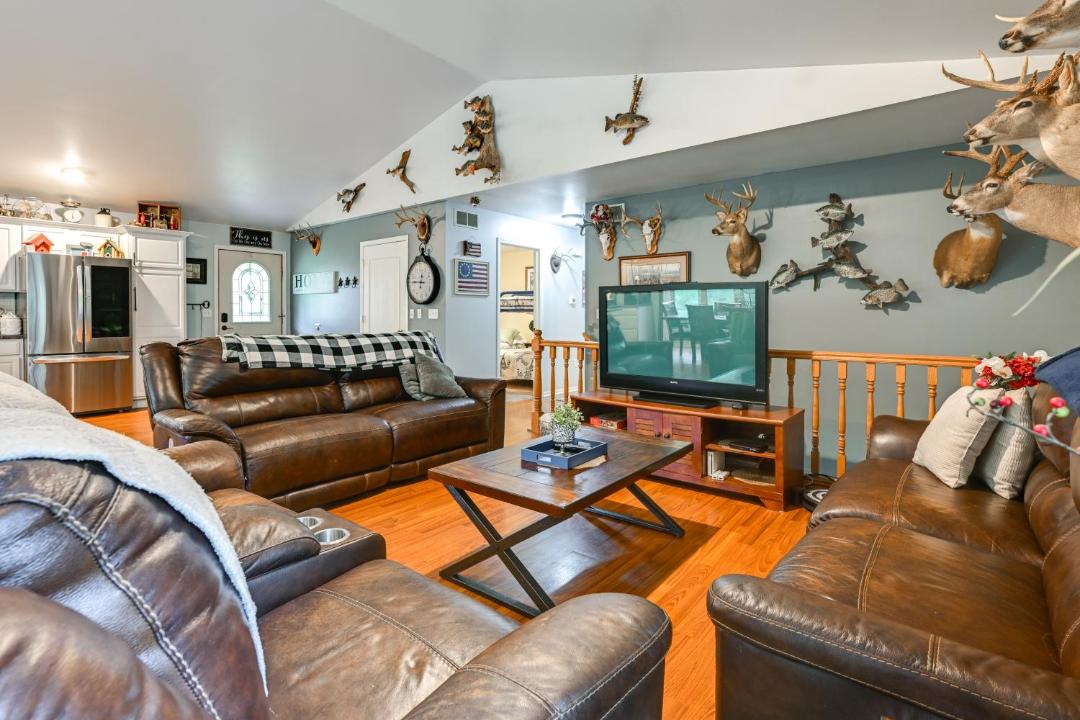 Photo of Livingroom in Wisconsin Dells