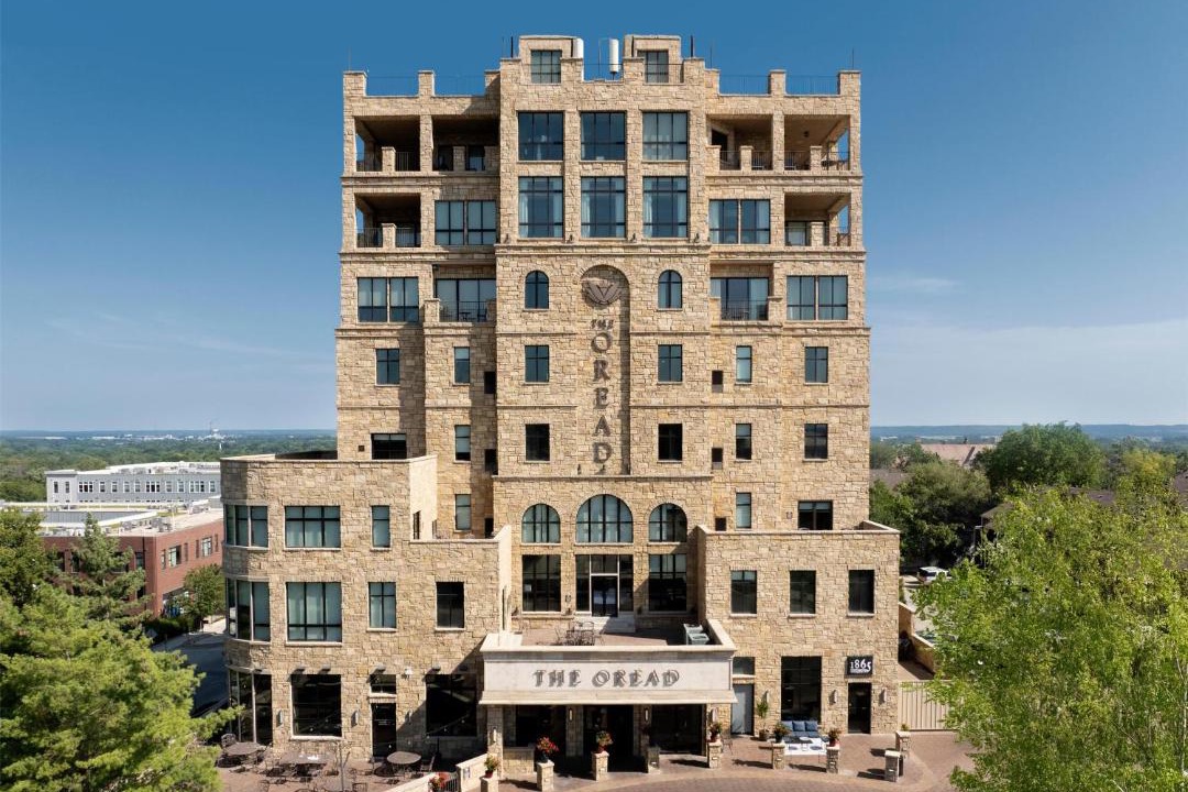 Photo of Others in Oread