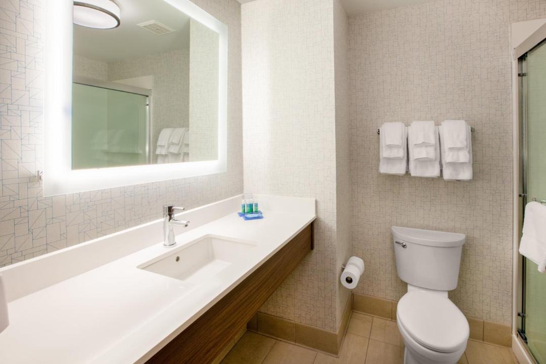 Photo of Bathroom in Miramar