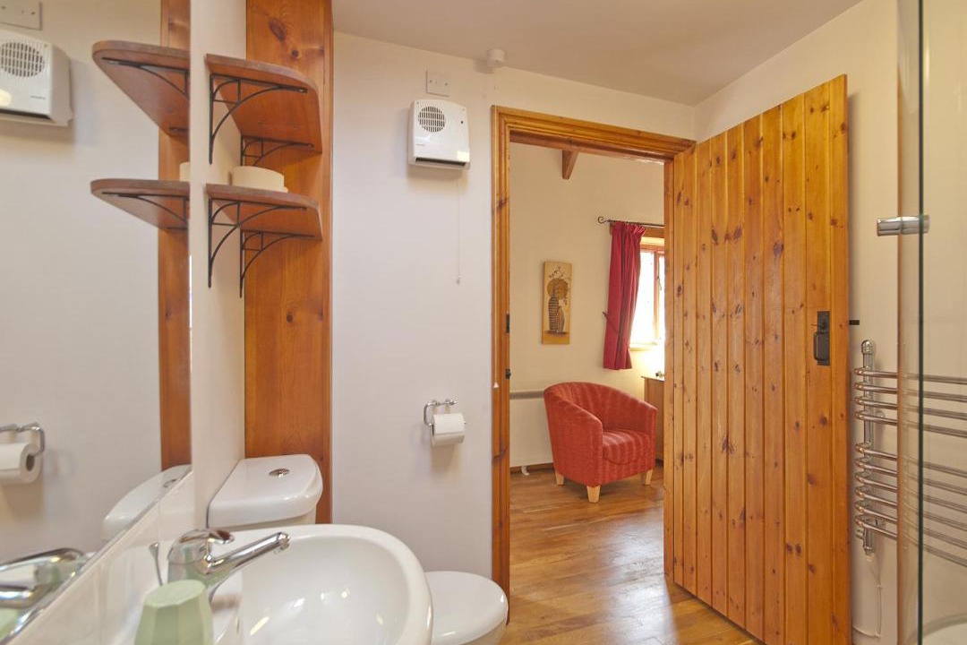 Photo of Bathroom in Black Torrington
