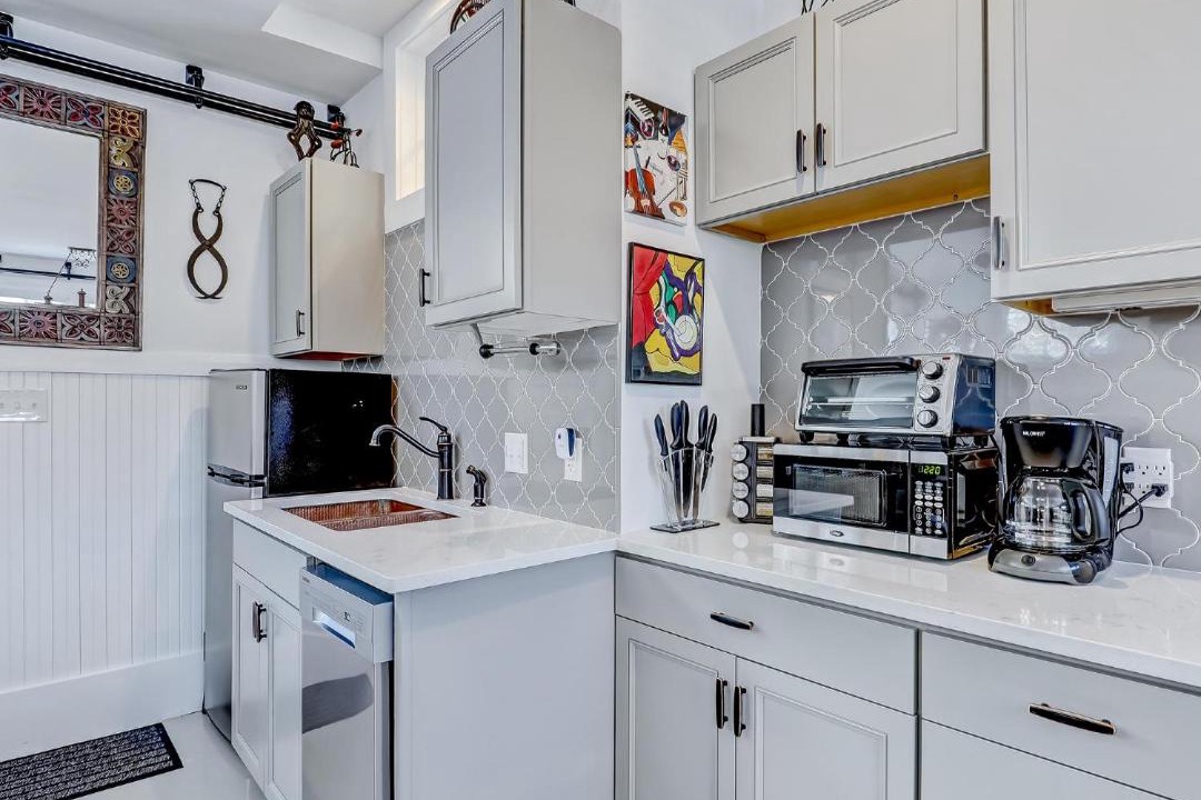 Photo of Kitchen in Thomas Square